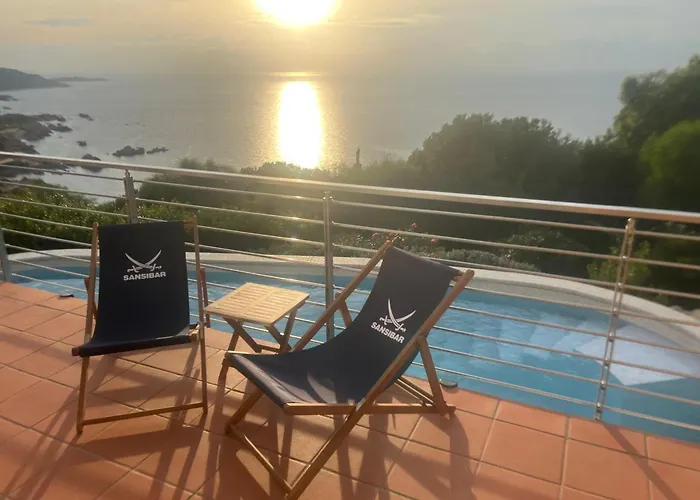 Sunset View Вилла Коста-Парадисо