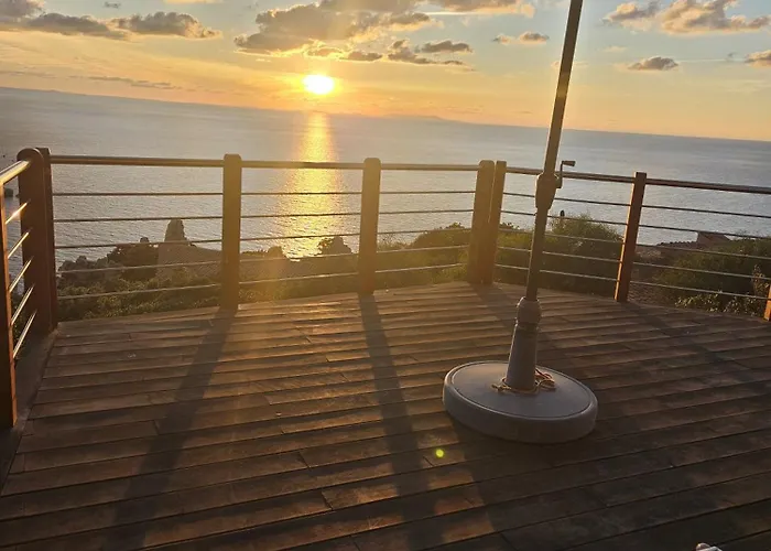 Sunset View * Коста-Парадисо